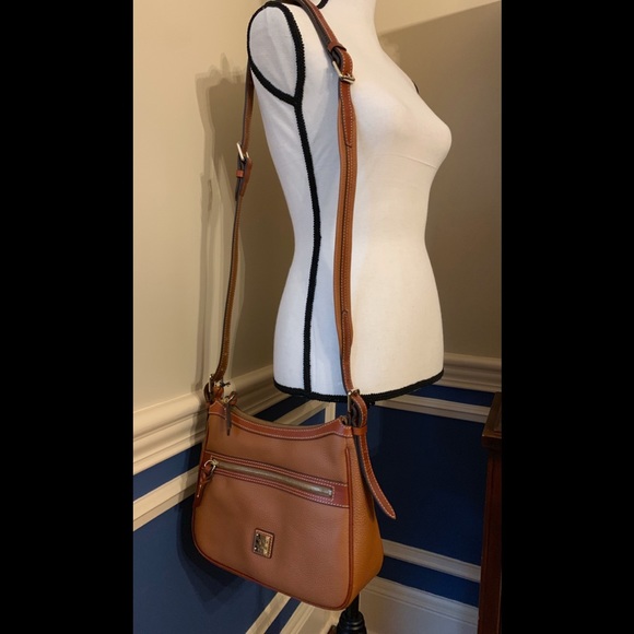 Dooney & Bourke 🦆 Convertible Crossbody - Picture 3 of 6
